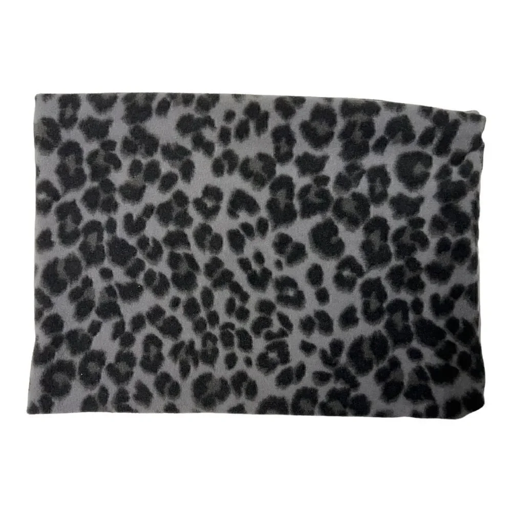 Old Navy Scarf Infinity Grey Black Leopard Print